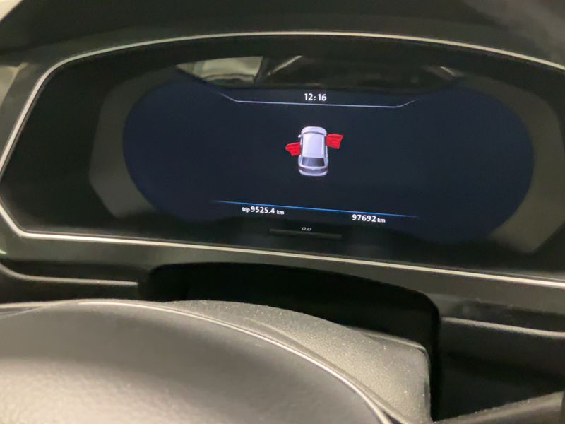 Volkswagen Tiguan 2.0 TDI Highline 4Motion BlueMotion Tech 2016 – снимка 18