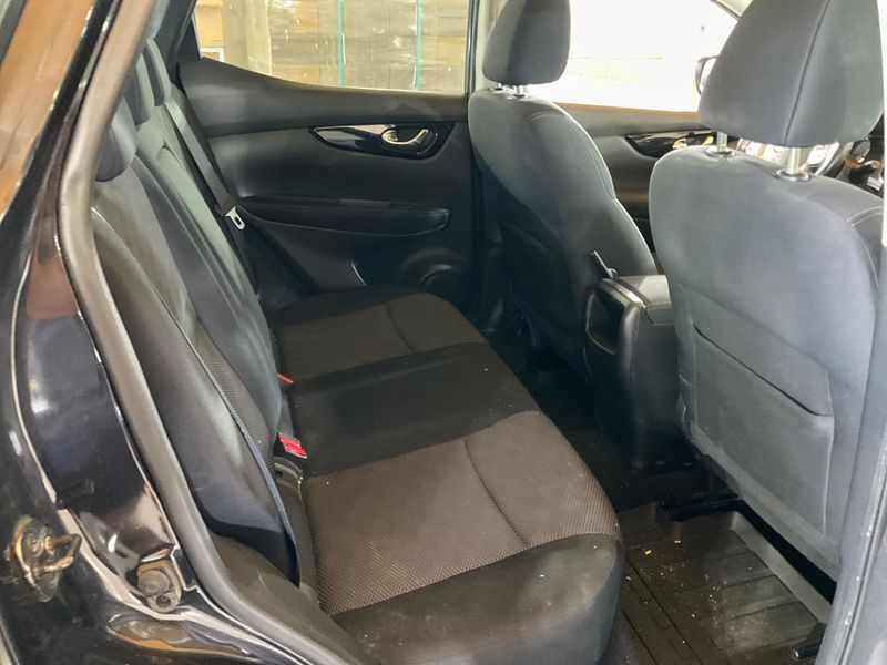 Nissan Qashqai 1.5 Turbodiesel 360 2014 – снимка 19