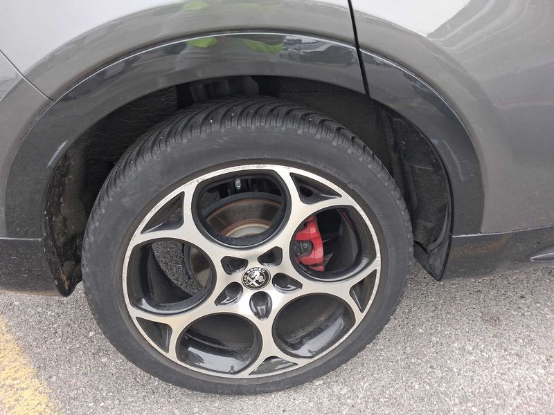 Alfa Romeo Tonale 1.5 VGT Veloce — zdjęcie 18