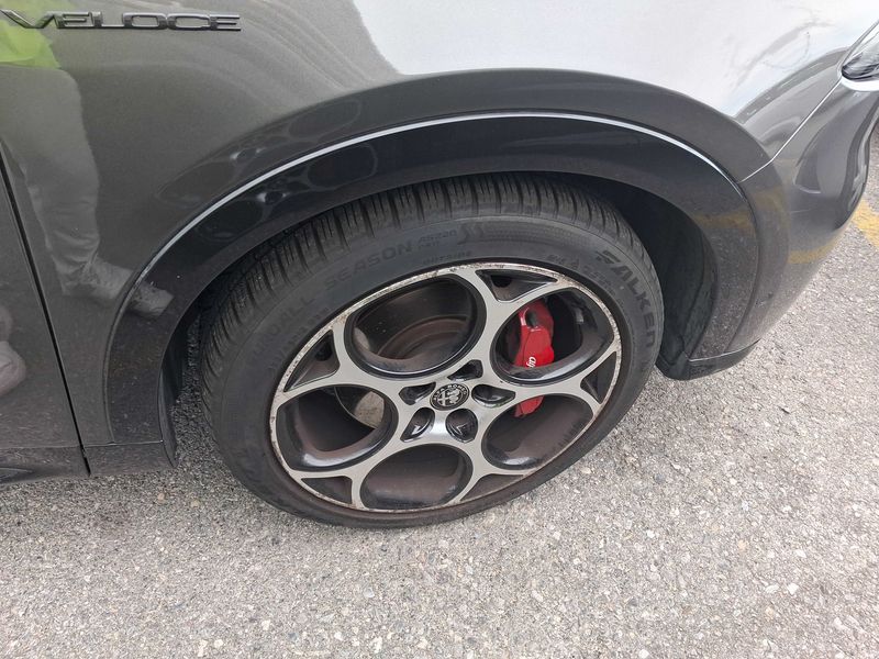 Alfa Romeo Tonale 1.5 VGT Veloce — zdjęcie 17