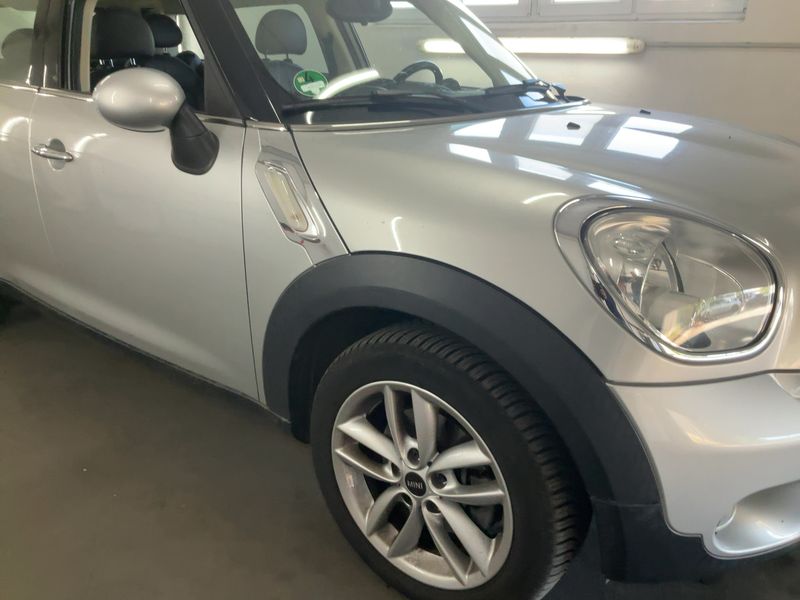 MINI Countryman Cooper D — zdjęcie 8