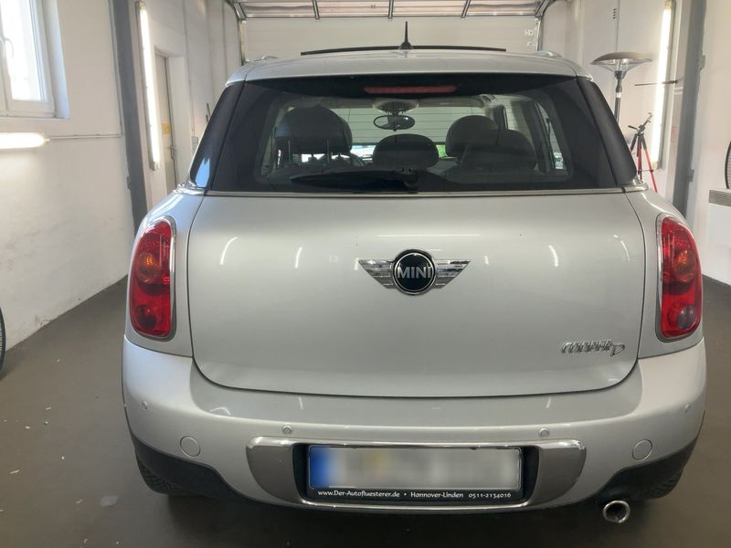 MINI Countryman Cooper D — zdjęcie 5