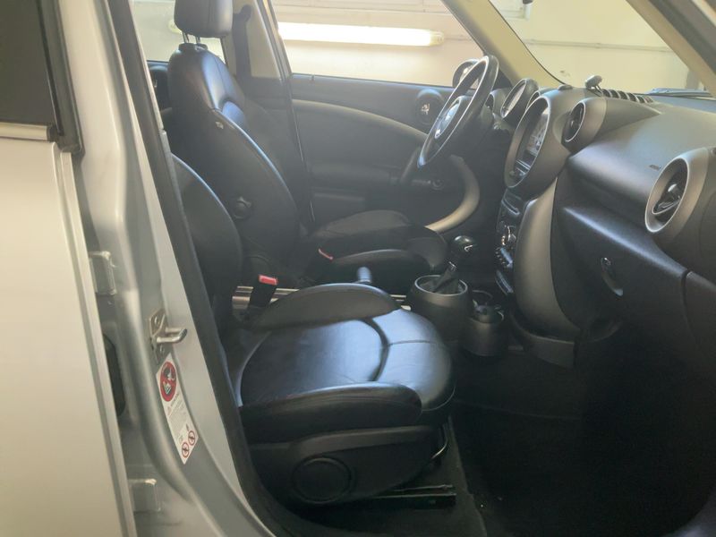 MINI Countryman Cooper D — zdjęcie 11