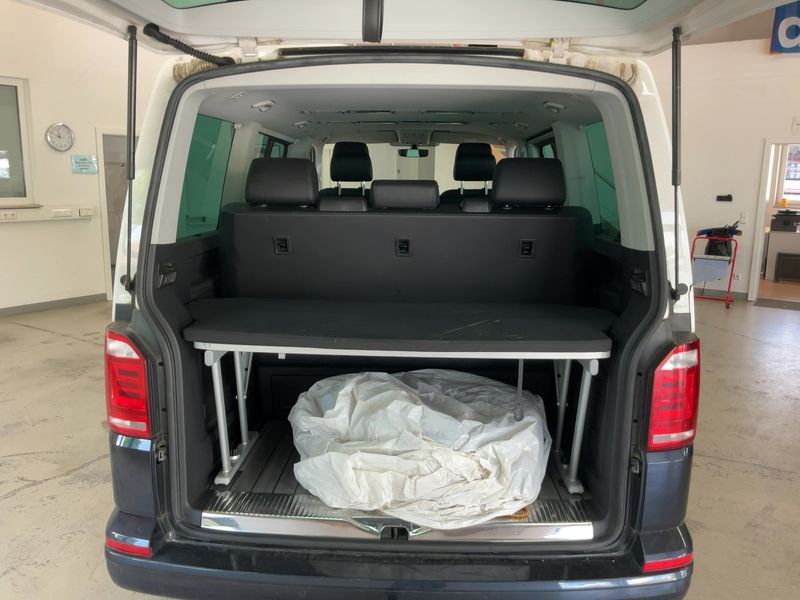 Volkswagen T6 Multivan 2.0 TDI Generation Six — zdjęcie 10