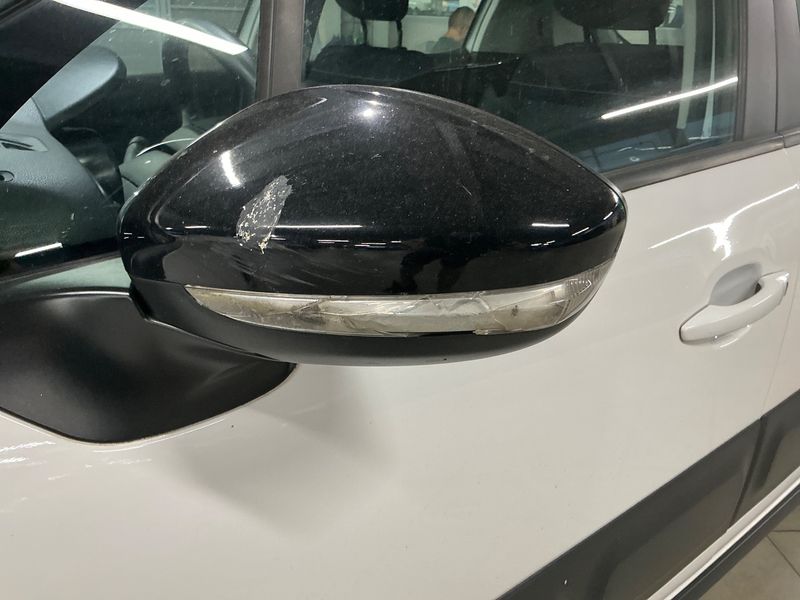 Citroen C3 1.5 Blue-HDi Société Feel Nav 2021 – снимка 24