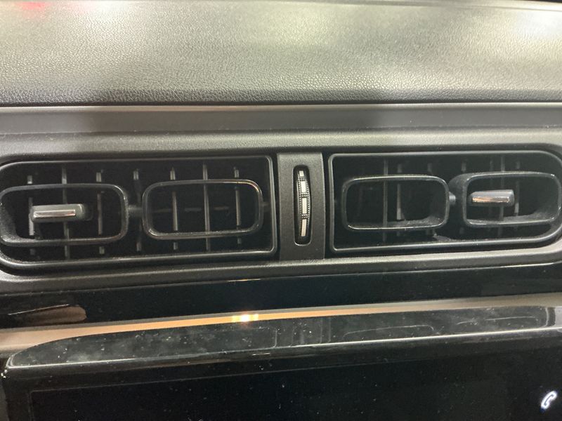 Citroen C3 1.5 Blue-HDi Société Feel Nav 2021 – снимка 22