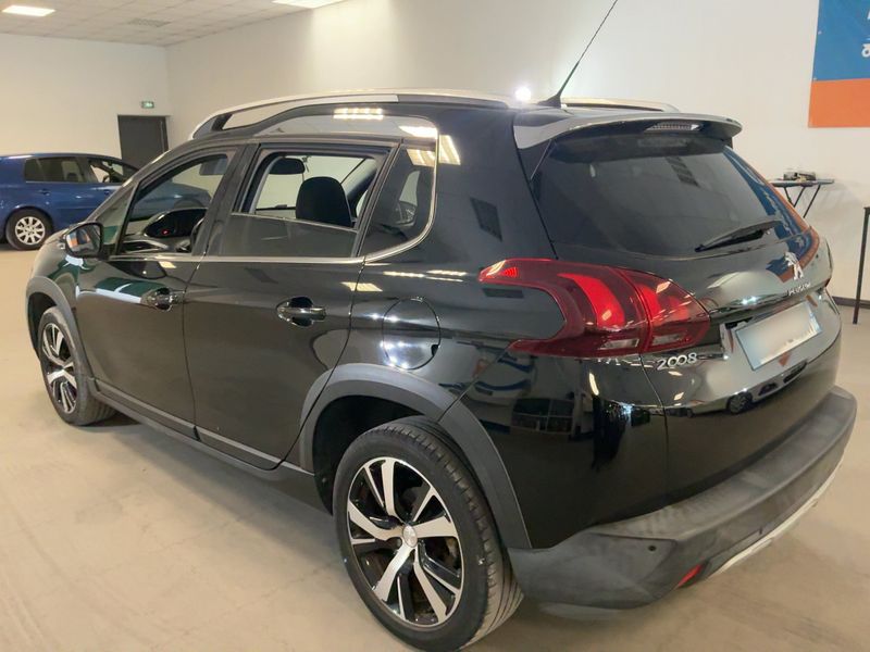 Peugeot 2008 1.2 PureTech Allure — zdjęcie 3
