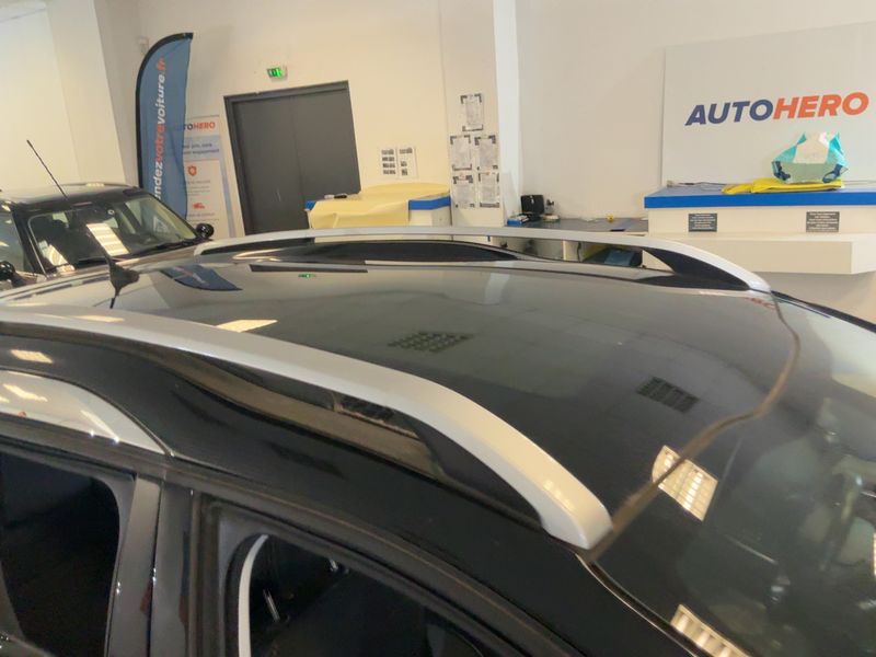Peugeot 2008 1.2 PureTech Allure 2018 – снимка 13