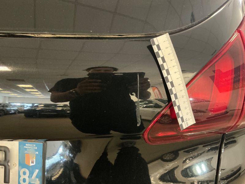 Peugeot 2008 1.2 PureTech Allure 2018 – снимка 24