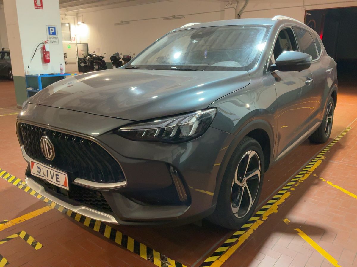 MG HS 2023