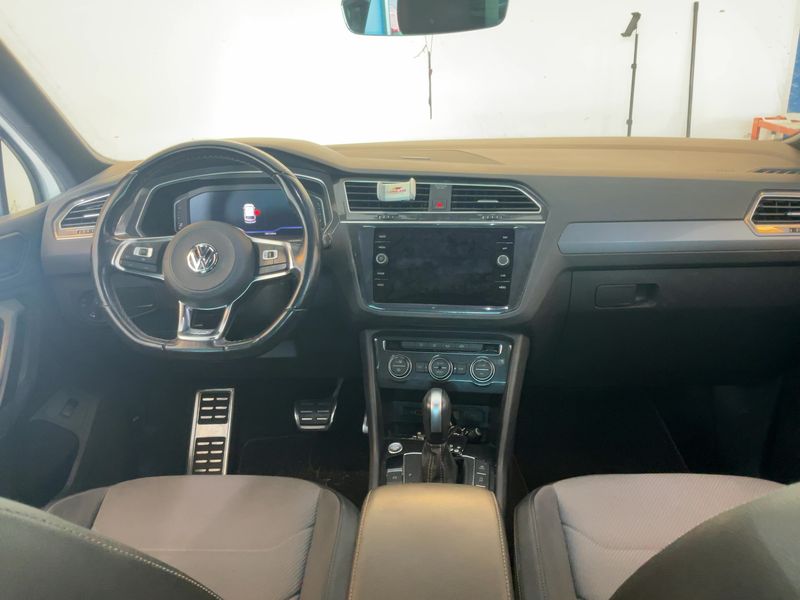 Volkswagen Tiguan 2.0 TDI Sport BlueMotion Tech 2020 – снимка 17