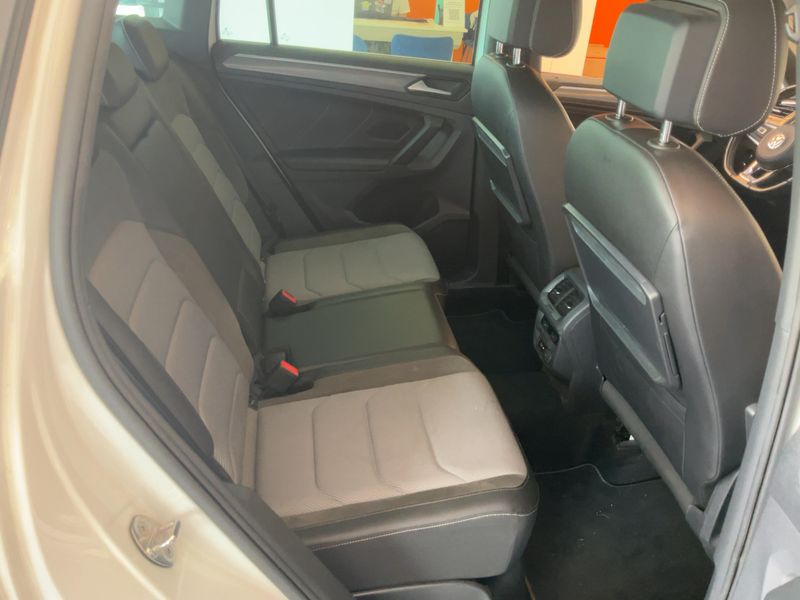 Volkswagen Tiguan 2.0 TDI Sport BlueMotion Tech 2020 – снимка 19