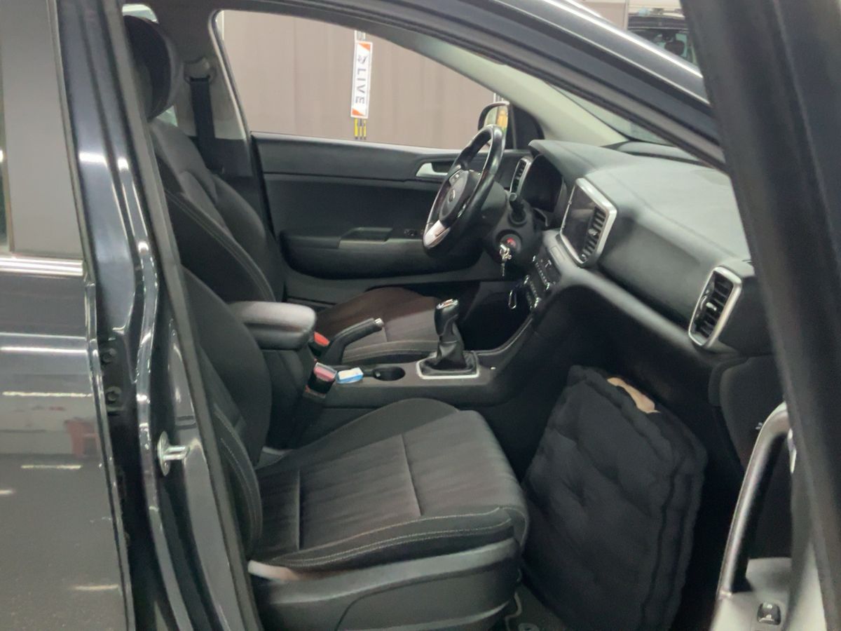 Kia Sportage 2021 — photo 17