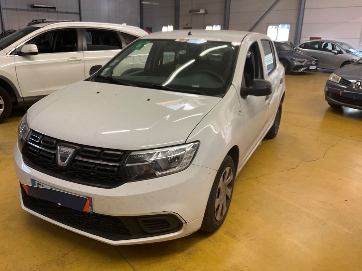 Dacia Sandero 2017 — photo 1