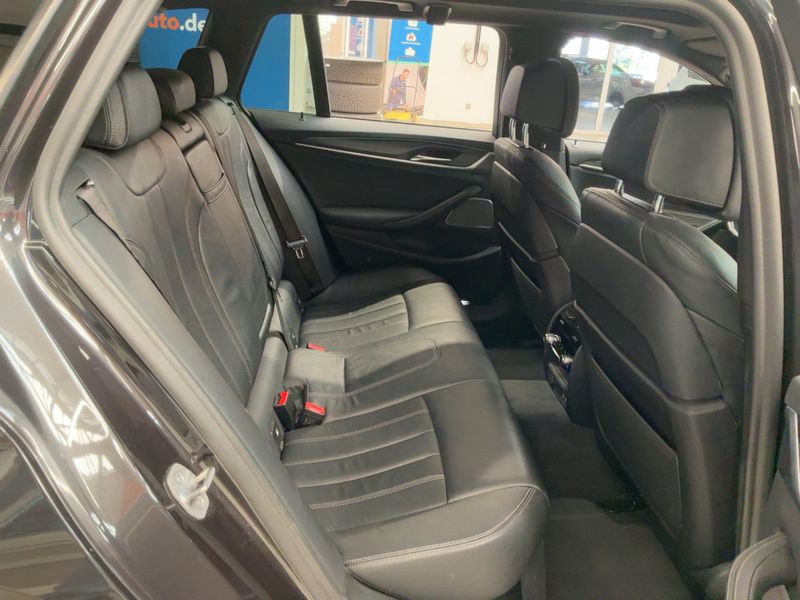BMW 5er 530d Mild-Hybrid xDrive M Sport — zdjęcie 14