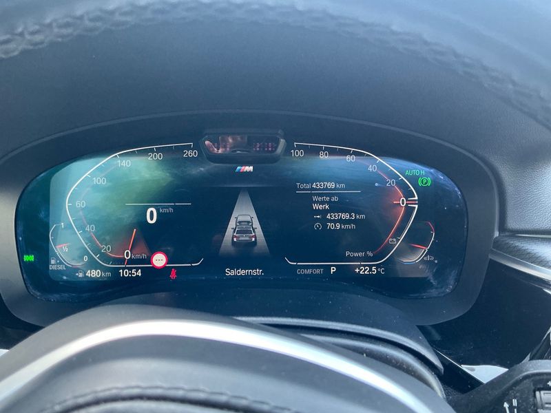 BMW 5er 530d Mild-Hybrid xDrive M Sport — zdjęcie 13