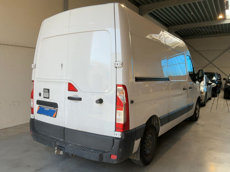 Renault Master 2.3 dCi L2H2 HKa 3,5t — zdjęcie 6