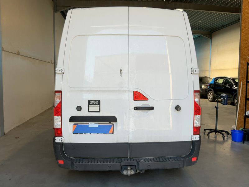 Renault Master 2.3 dCi L2H2 HKa 3,5t — zdjęcie 5