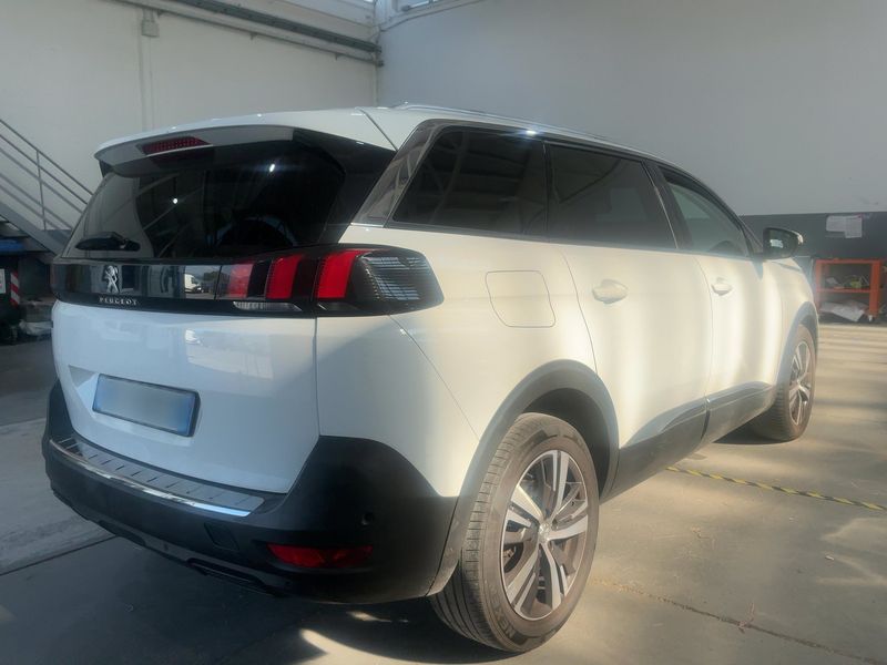 Peugeot 5008 1.5 Blue-HDi Allure 2019 – снимка 8