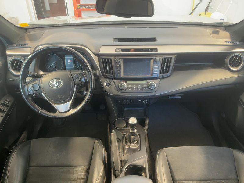 Toyota RAV 4 2.0 D-4D Style 2016 – снимка 17