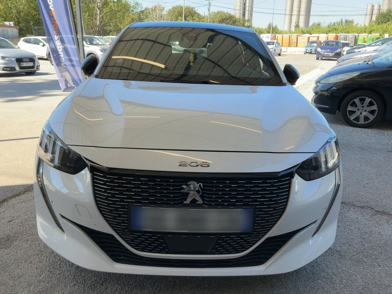 Peugeot 208 1.2 PureTech GT — zdjęcie 9