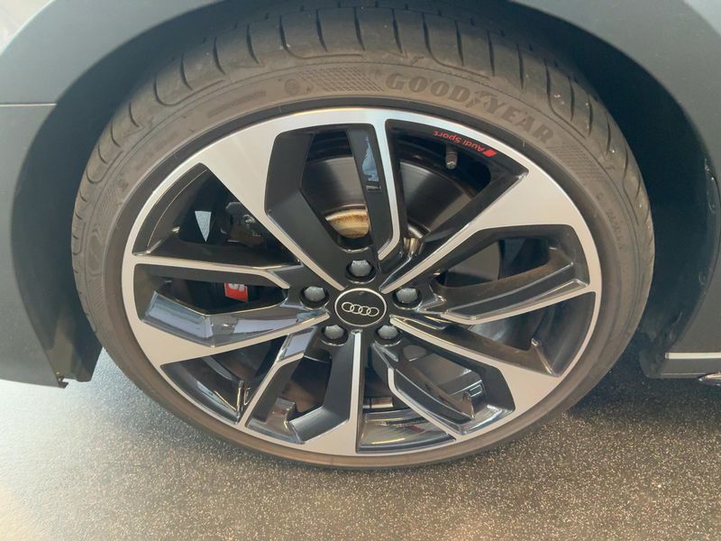 Audi S3 Sportback 2.0 TFSI quattro 2023 – снимка 3