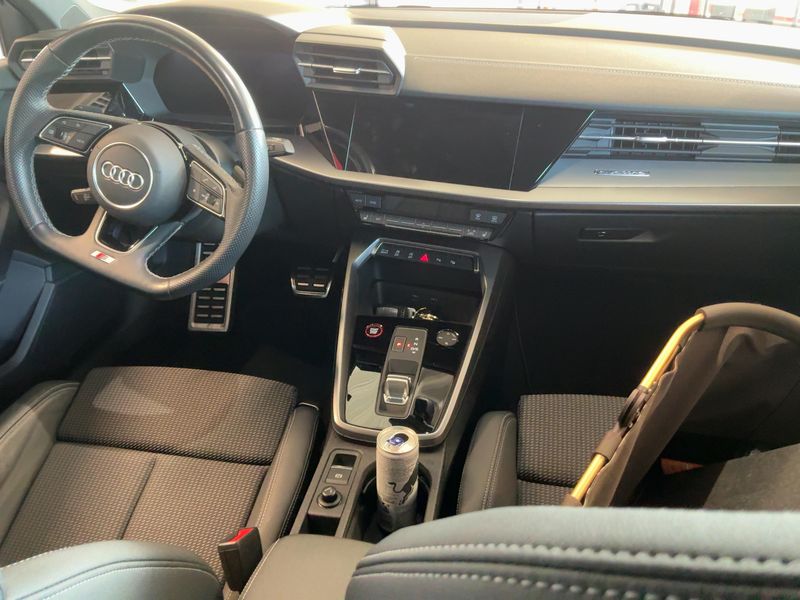 Audi S3 Sportback 2.0 TFSI quattro — zdjęcie 12