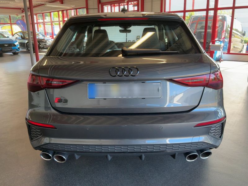 Audi S3 Sportback 2.0 TFSI quattro — zdjęcie 5