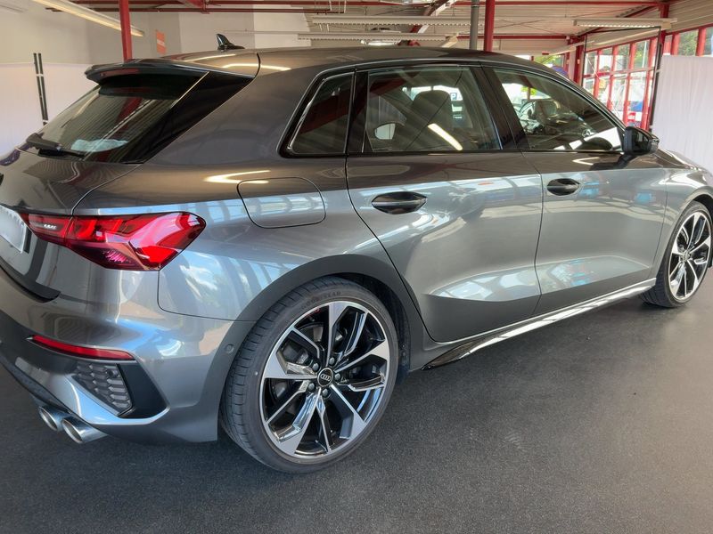 Audi S3 Sportback 2.0 TFSI quattro — zdjęcie 6