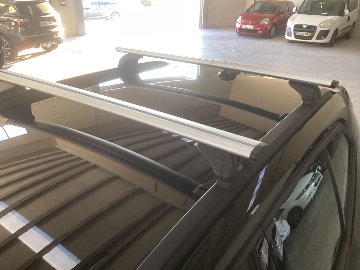 Volvo XC40 2021 — photo 31