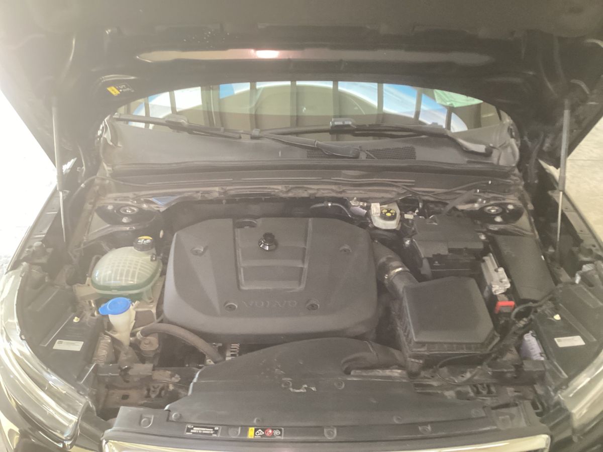 Volvo XC40 2021 — photo 26