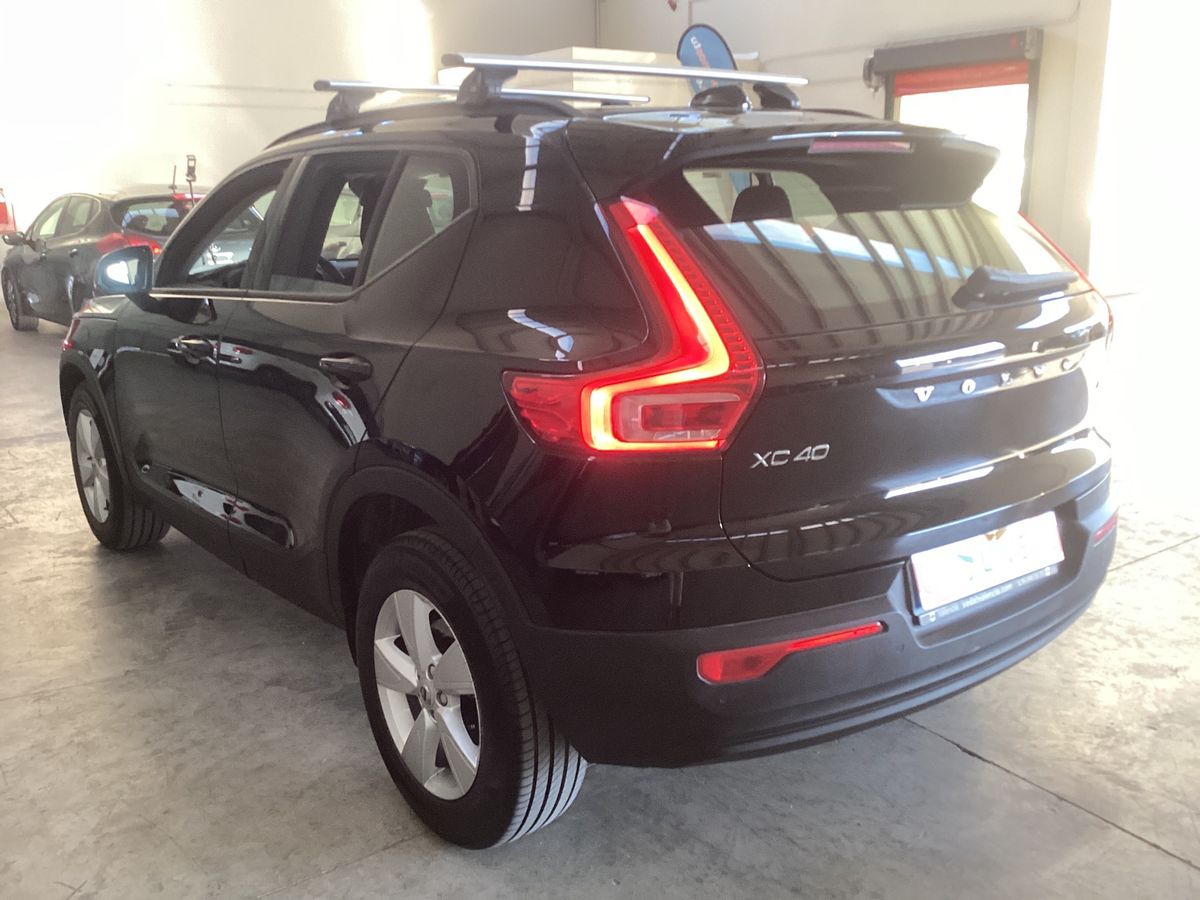 Volvo XC40 2021 — photo 7