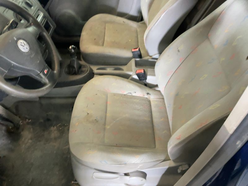 Volkswagen Caddy 1.9 TDI Kasten 2010 – снимка 16