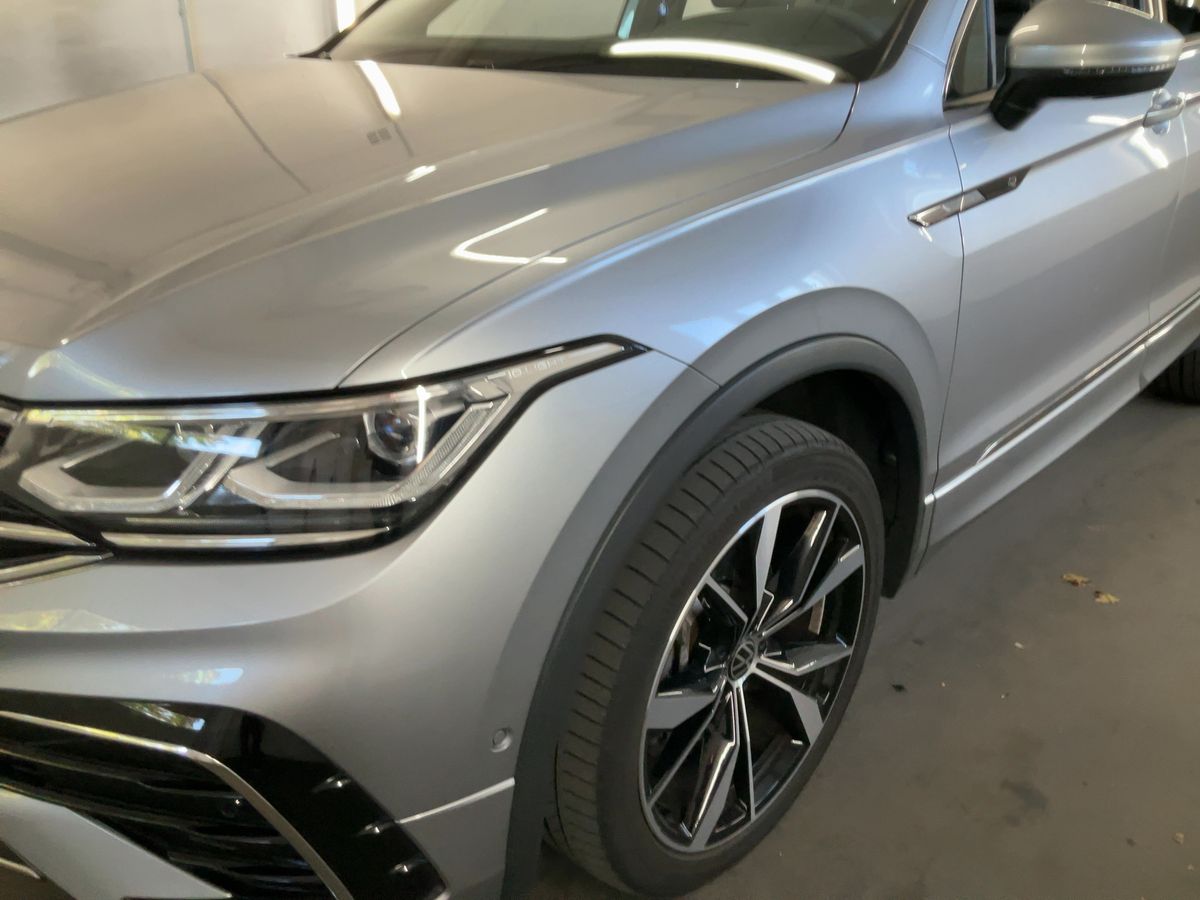 Volkswagen Tiguan Allspace 2.0 TDI R-Line 4Motion