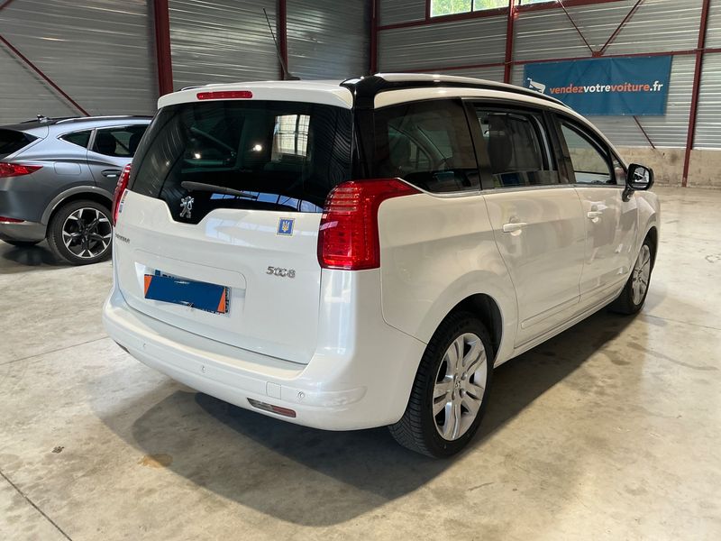 Peugeot 5008 2.0 HDi Premium Pack — zdjęcie 2