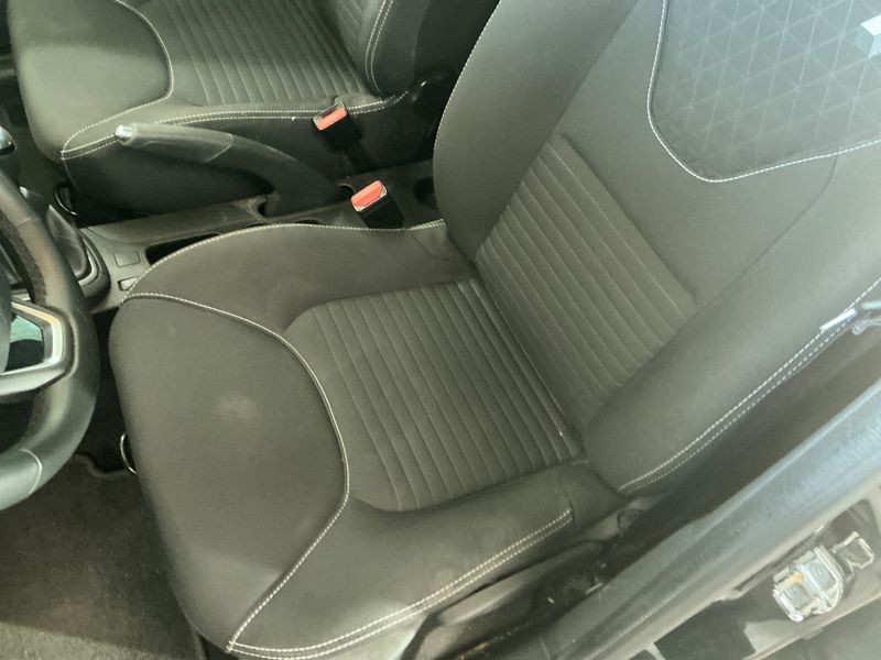 Renault Clio 1.2 Limited 2017 – снимка 40