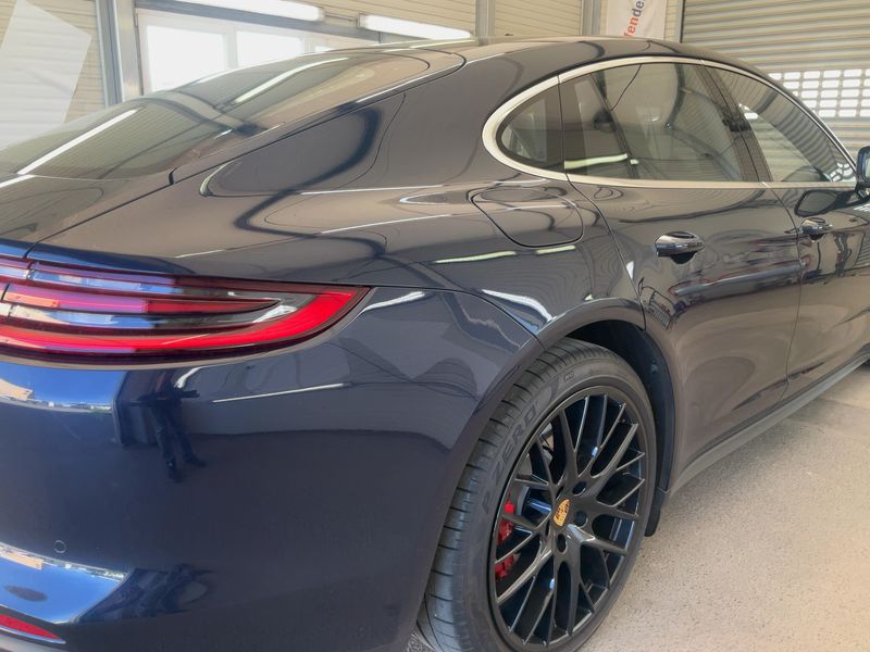 Porsche Panamera Turbo — zdjęcie 6