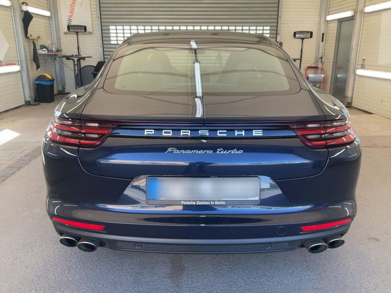 Porsche Panamera Turbo — zdjęcie 5