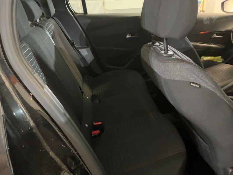 Peugeot 208 1.2 PureTech Active — zdjęcie 14