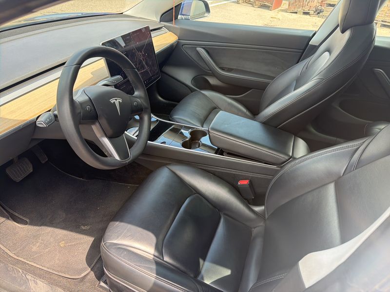 Tesla Model 3 Long Range Dual AWD AWD — zdjęcie 16
