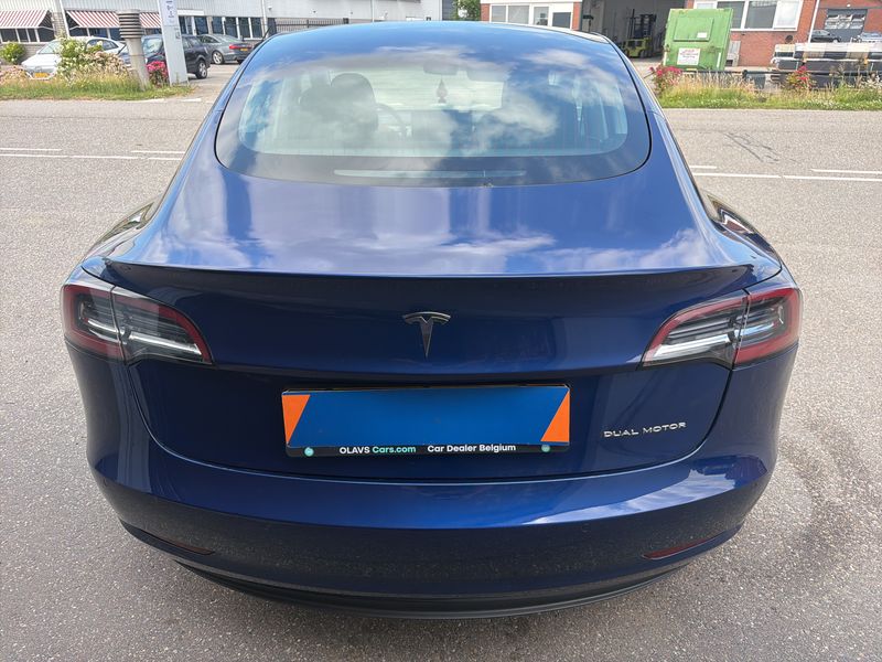 Tesla Model 3 Long Range Dual AWD AWD — zdjęcie 4