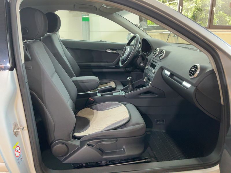 Audi A3 1.4 TFSI Attraction — zdjęcie 11