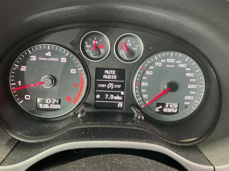 Audi A3 1.4 TFSI Attraction — zdjęcie 13
