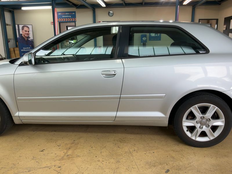 Audi A3 1.4 TFSI Attraction — zdjęcie 4
