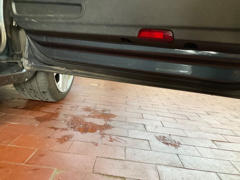 Volkswagen Passat 2.0 TDI Highline BlueMotion Tech 2013 – снимка 25