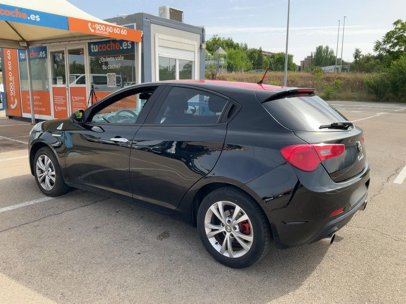 Alfa Romeo Giulietta 1.4 Turbo Distinctive 2013 – снимка 6