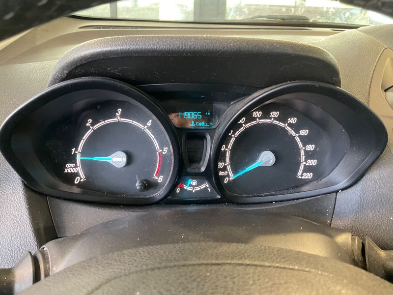 Ford Tourneo 1.5 TDCi Trend — zdjęcie 13