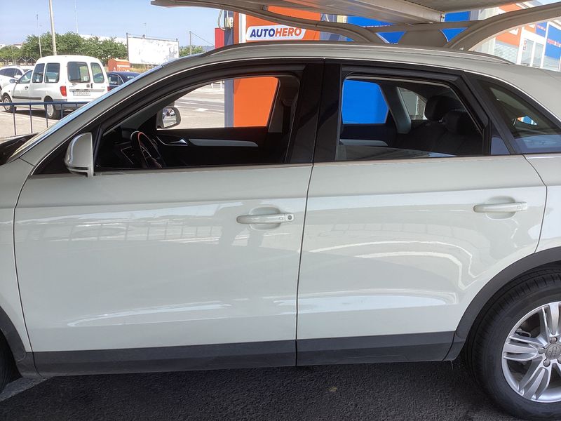 Audi Q3 2.0 TDI Ambition — zdjęcie 4