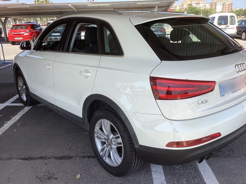 Audi Q3 2.0 TDI Ambition — zdjęcie 3