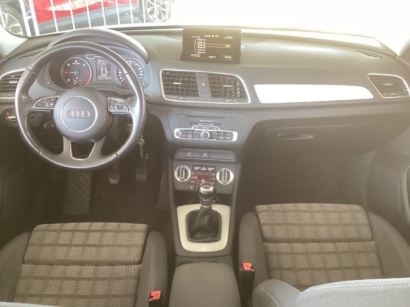 Audi Q3 2.0 TDI Ambition — zdjęcie 12